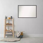 Specchio da parete sottile per bagno Eva 38" x 26", nero, cornice in polistirene, montaggio a parete