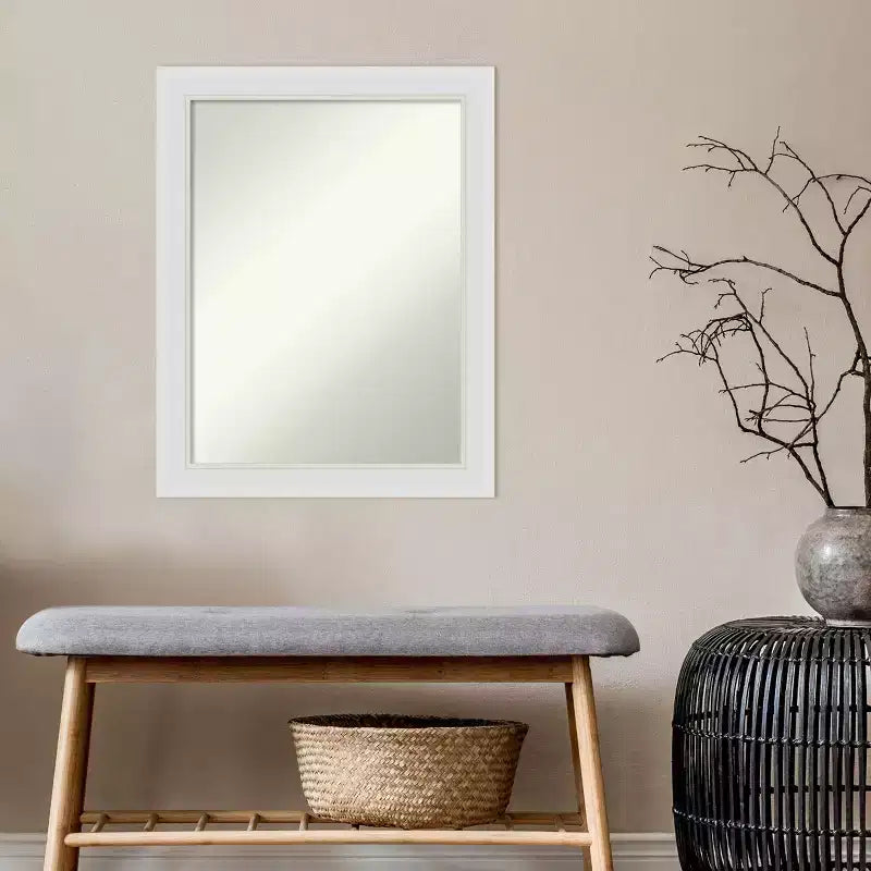 Specchio da parete stretto Flair Soft White da 56 x 71 cm, rettangolare moderno, include ferramenta di montaggio