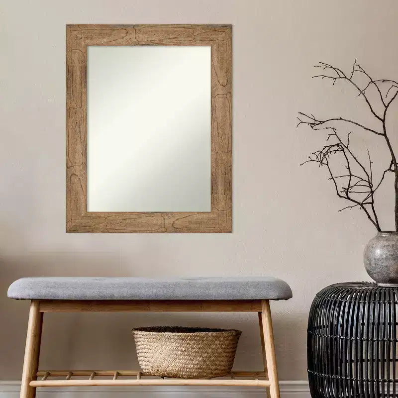 Specchio da parete a forma di gufo in legno marrone 24" x 30", rettangolare moderno, include hardware di montaggio