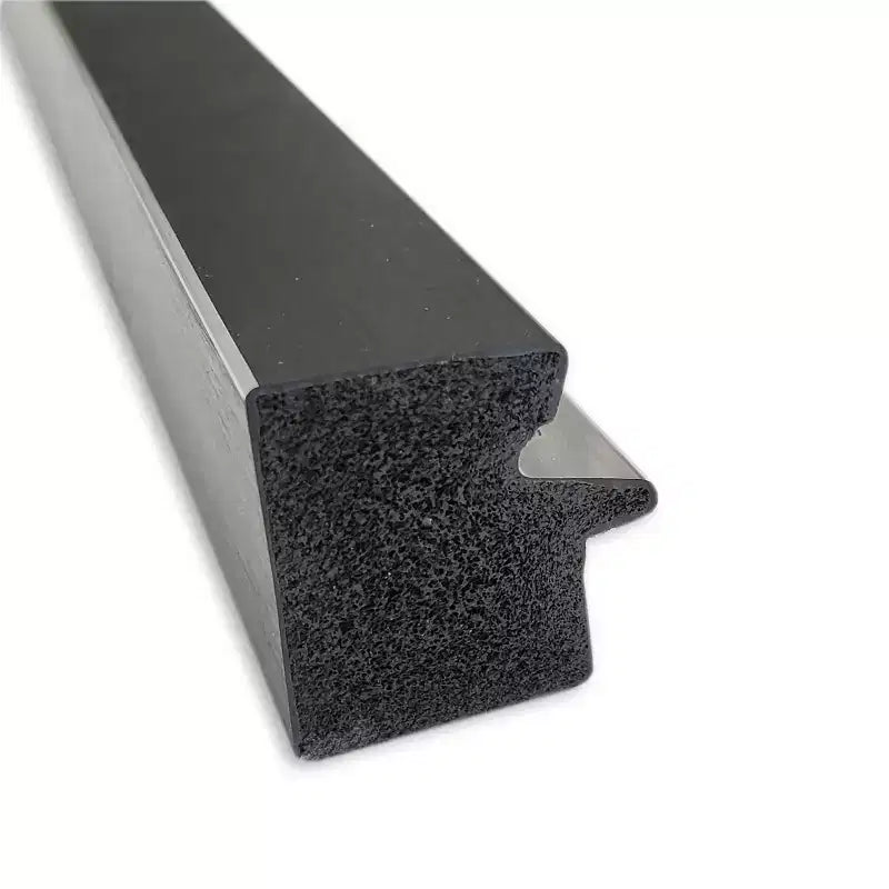 Specchio da parete sottile Eva nero argento 28" x 28", quadrato moderno, a parete