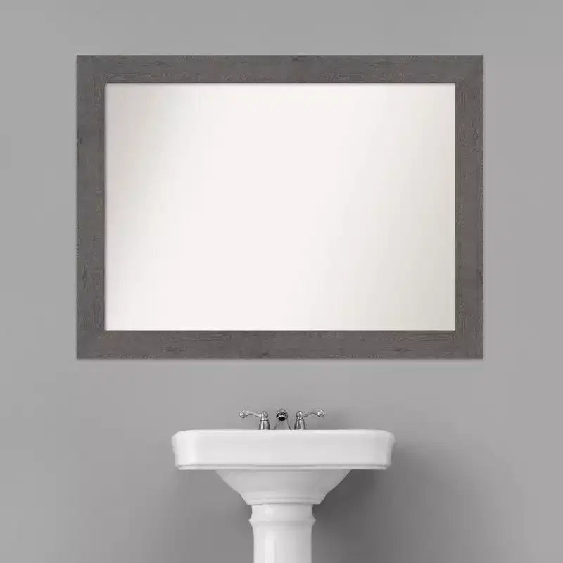 Specchio da parete per bagno rustico a doghe grigie, non smussato, 44" x 33" - Amanti Art: Cornice in polistirene, montaggio a parete