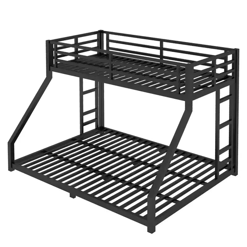 Letto a castello Twin XL su Queen con scaletta e ringhiera di sicurezza, resistente, nero