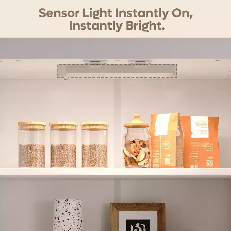 Dispensa alta 183 cm per cucina con ante, ripiani e luce con sensore di movimento