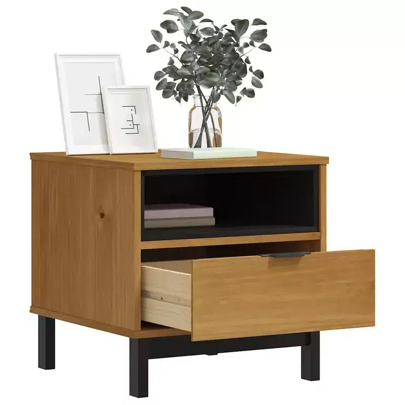 Tavolino 50 x 50 x 50 cm, in legno massello di pino